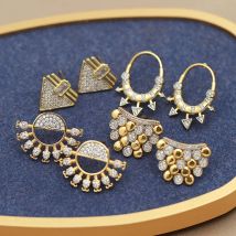 New Sight Design Crystal Flower Stud Earrings for Women Fashion Brand Jewelry Luxury Zirconia Triangle Delicate Earrings