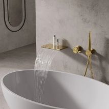FARRETE Luxuriöser, verdeckter Badewannenhahn aus Vollkupfer, Kalt- und Warmwassertank, seitliche Speicherplattform, Wasserfall-Wasserhahn aus gebürstetem Gold