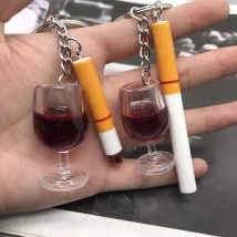 Harz Rotwein Glas Zigarette Butt Schlüsselanhänger Frauen Männer Kreative Lustige 3D Trinken Flasche Tasche Box Auto Schlüssel Ring Zubehör Schmuck