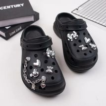 Fashion Shoe Charms Set Accessories for Sandals Clogs Shoe Buckle Butterfly Cartoon Bear Chain DIY Shoes Decorations Gifts