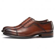 Italienische Oxford-Schuhe aus echtem Leder für Herren im neuen Stil, klassische, atmungsaktive Gentleman-Business-Kleiderschuhe aus Rindsleder