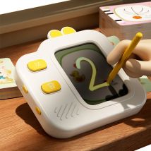 Interaktives Vokabel-Skizzenblock-Lernspielzeug mit zufälligen Farbtasten, Eingabestift und interaktivem Bildschirm (Batterien nicht im Lieferumfang enthalten)