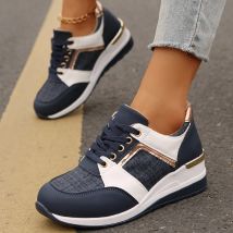 Plus Größe 44, modische Sportschuhe für Damen, bequeme Keil-Freizeitschuhe, vielseitige Outdoor-Frau, rutschfeste Schnür-Laufschuhe