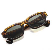 Vintage quadratische Sonnenbrille Frau Persönlichkeit Süßigkeiten Farben Design Sonnenbrille weibliche Mode Retro Oculos de Sol
