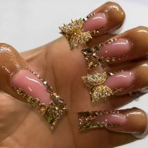 24Pcs Y2K Glamour Long Glitter Duckbill Nail Set Stunning Rhinestone Butterfly Accents Manicure for Women&Girls Party Daily Wear