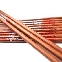 12 Stück ID6,2mm Holz-Kohlefaser-Pfeilschaft 32 Zoll Spine 300 350 400 450 500 550 600 700 800 Holzoptik für Jagd Bogenschießen