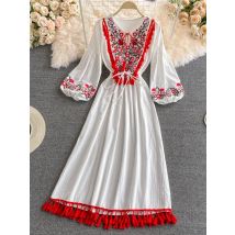 Retro Ethnic Style New Embroidery Dress Tassel Lace Cotton and Linen Vestidos Female V-neck Puff Sleeve Midi Dress GK857