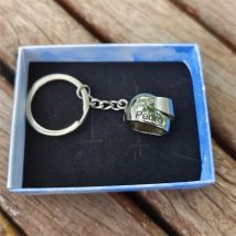 Portachiavi per caschi da moto con nome personalizzato alla moda Portachiavi con nome personalizzato Portachiavi con cappuccio per casco di sicurezza Modello Zaino Ornamento Portachiavi