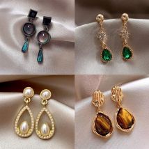 Vintage Elegance Multi-Style Clip-on Earrings for Non-Pierced Ears Women Retro Pearl Resin Tiger's Eye Stone Clip-ons Earrings