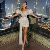 Heißes verkaufendes glitzerndes kurzes Pailletten-Spitzen-Hochzeitskleid 2022, sexy trägerloses, trägerloses, formelles Brautkleid nach Maß