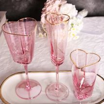 Rosa gehämmerte Phnom Penh Rotweingläser herzförmiges Barzubehör-Set Champagnergläser Saftglas Becher Kelche