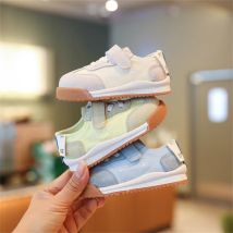 2026 Neue Frühlings-Babyschuhe aus Leder, Kleinkind-Jungen Freizeitschuhe mit Weicher Sohle, Outdoor-Tennis-Modeschuhe, Kleine Kinder Mädchen Sneakers