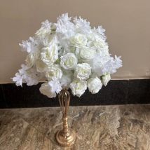 Cuatomized Size Künstliche weiße Rose Kirschblüte Große Blumenkugel Tischdekoration Hochzeitsdekoration Road Lead Blumenkugel