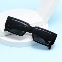 New Small Square Frame Fashion Sunglasses Women's High-end Sense Travel Sunscreen Light Luxury Personality Sunglasses UV400