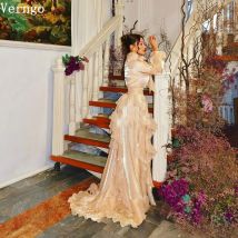 Verngo glänzendes Satin Abendkleid High Neck Puff volle Ärmel Ballkleider bescheidene arabische Abschluss ball Party Kleid Outfit angepasst