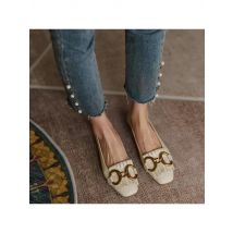 Large Flat Shoes Women's 2025 Spring and Summer New Fashion Metal Buckle Tassel Lefu Shoes Comfortable Casual Women's Shoes