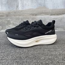 2023 Neue Luxus-Laufschuhe für Männer und Frauen, bequemer Atem-Walking- und Jogging-Schuh, Designer-Sport- und Freizeitschuh 36–45