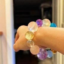 Handgefertigtes Armband mit natürlichen Kristallperlen – Macaron-Farbedelsteine, klobiger Boho-Chic-Schmuck mit mehreren Edelsteinen