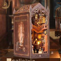 DIY Book Nook Insert Kits Drewniany domek dla lalek Zestaw do budowania Magic House Casa Bookend z oświetleniem LED Półka na książki Prezent do dekoracji domu