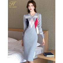 H Han Queen Autumn Winter Knitted Dress Bodycon Bottoming Elastic Knitted Sweater Women Retro Classic V-neck Mid Party Dresses