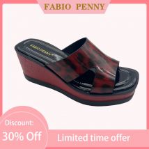 2025, Sommer-Sandalen für neue afrikanische Mütter, rutschfeste und bequeme Sandalen mit Leopardenmuster, elegante Outdoor-Party-Damenhausschuhe