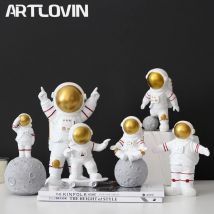 Astronauta Figurine Moderno Complementi Arredo Casa Astronauta Luna Figure Decorativo Desktop di Ornamenti In Resina Argento Cosmonauta Statue Regalo Uomo