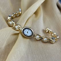 Luxus Perle Intarsien Armband Uhr Mode Frauen Quarzuhr Marke Oval Zifferblatt Kleid Armbanduhren Dropshipping Uhren Para Mujer
