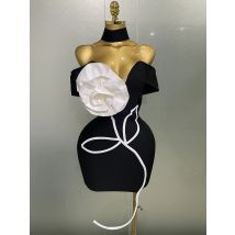 Frauen 2025, neue Sexy Off Schulter Weiße Blume Schwarz Mini Bodycon Verband Kleid Luxus Berühmtheit Abend Club Elegante Party Kleider