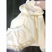 Herbst Winter Süße Kawaii Shorts Set Frau Casual Nette Mit Kapuze Sweatshirt Mantel Spitze Patchwork Shorts Heiße Mädchen Chic