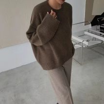 Lässiger, einfarbiger, langärmliger, lockerer Pullover für Damen im Herbst und Winter