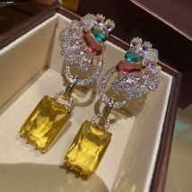 Bilincolor lange farbige Schmetterlings-Kristall-Ohrringe für Damen