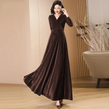 Taillen-Langarm-Kleider, Damenbekleidung, 2025, Frühling und Herbst, neues High-End-Schlank, modisch, mittellang, schickes langes Kleid