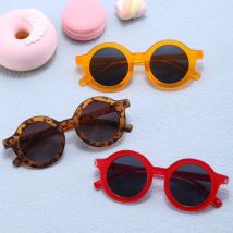 Modische neue Kinder sonnenbrille mit UV-Schutz und Sonnenschutz, süße und trend ige Baby-Brille in Konkav form