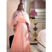 Faltbares Rosa Miyake Plissee-Kleid mit Cape-Ärmeln, Leichtes Knitterfreies Maxikleid für Damen in Übergröße, Abendkleid für Hochzeitsgäste