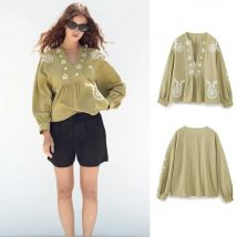 Print kaoir 2024 neue Damen tragen hochwertige Mode Temperament Retro lose V-Ausschnitt Langarm besticktes Hemd