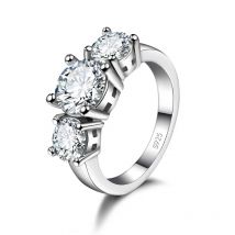 Vendita calda 925 Sterling Silver Color 3 CZ Pietra Prong Impostazione Anelli a fascia per uomini Donne Gioielli di fidanzamento di nozze