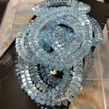 Natürliche klare, saubere Blautopas-Armbänder für Frauen, frisches blaues grünes Abacus-Perlen-Armband, Heilung, Reiki-Topas-Armreifen, KEINE Baumwolle