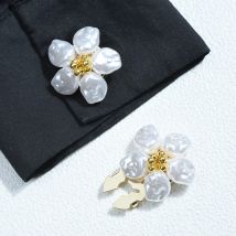 ICEYY 2PCS Irregular Baroque Pearls Button Covers Set Handwoven Flower Cufflinks Button Pins Shirt Decorative