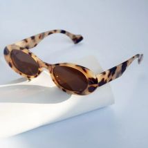 Fashion Oval Sunglasses  Vintage Brand Designer Square Retro Sun Glasses Female Lady Eyeglass Jelly Color Shades UV400