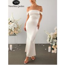 Newasia Frauen träger los schulter frei Satin langes Kleid Doppels chicht ärmellose geraffte Mode Party Tube Maxi kleider Sommer