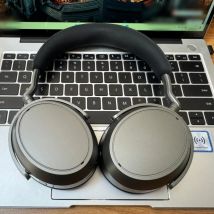 Sennheiser Momentum 4 Cuffie wireless Bluetooth 5.2 Cancellazione del rumore adattabile Sistema di conversione da 42 mm Durata della batteria di 60 ore