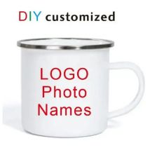 Emaille-Tasse, 350 ml, individuelles Logo, Fototext, individueller Sublimationsdruck, Silber, Schwarz, Blauer Rand, Farben, Stahl, Kaffeetasse im Freien