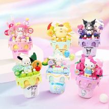 Sanrio Serie Eistüte Bausteine Hallo Kitty Kuromi Pochacco Cinna moroll Ziegel Modell Desktop-Display Kinderspiel zeug Geschenk