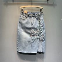 Schicke Sommer-3D-Blumen bestickte Denim-Röcke, blauer geteilter Retro-Blumen-Pailletten-Cowboy-Etuikleid, Jeans-Bleistiftrock