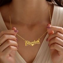 Vnox Halsketten mit individuellen Namen für Frauen und Mädchen, goldfarbener Edelstahl, personalisierter Herz-Liebes-Anhänger-Kragen, Geschenke für Sie