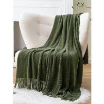Battilo Chenille Knit Blankets with Tassels Green Plaid Throw Blanket for Bed Couch Decorative Sofa Blanket Bedroom Spring Decor