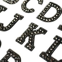 Schwarze Strasssteine, 26 Buchstaben, ABC-Aufnäher zum Aufbügeln, glänzende Abzeichen für Namen, DIY, Kleid, Jeans, Applikationen, Dekoration