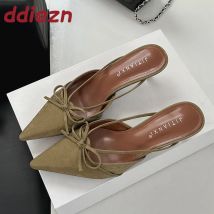 Sommer 2025, neue Frauen Niedrigen Absatz Hausschuhe Maultiere Weibliche Slides Mode Schmetterling-Knoten Schuhe Damen Ferse Hausschuhe Sandalen Schuhe