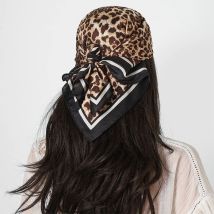 Quadratischer Schal mit Leopardenmuster, 70er-Stil, Satin-Seiden-Stirnband, muslimische Frau, Hijabs, Schals, glattes, weiches Haar, islamisches Turban-Bandana