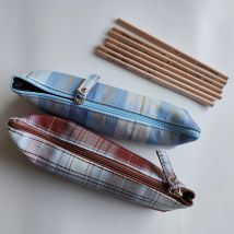 1 Piece of Colorful Plaid Fabric Pencil Case, Large Capacity, Portable, Simple Style Pencil Box, Stationery Box, Stationery Storage, Back-To-School Gift